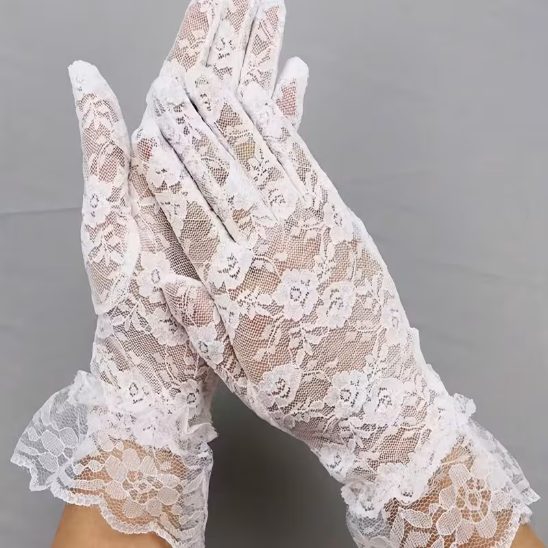Short White Gloves - image  on https://www.abracadabrafancydress.com.au