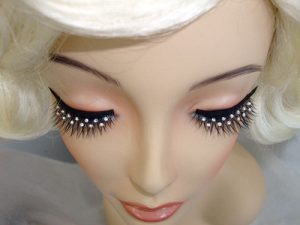 Eyelashes - Black With Crystals Galore