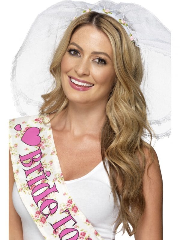 Hen Night White Veil - image Hen-Night-Veil-600x800 on https://www.abracadabrafancydress.com.au