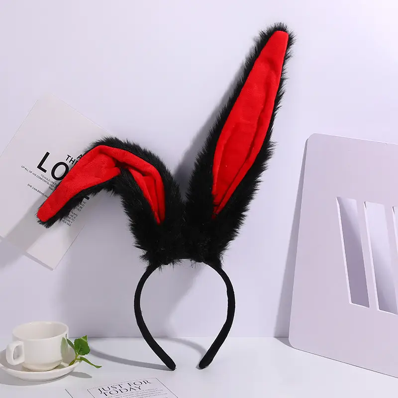 Black & Silver Fake Microphone (27cm) - image  on https://www.abracadabrafancydress.com.au